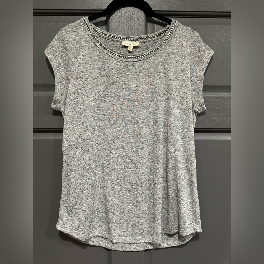 Grey t shirt with chainmail detail on neckline